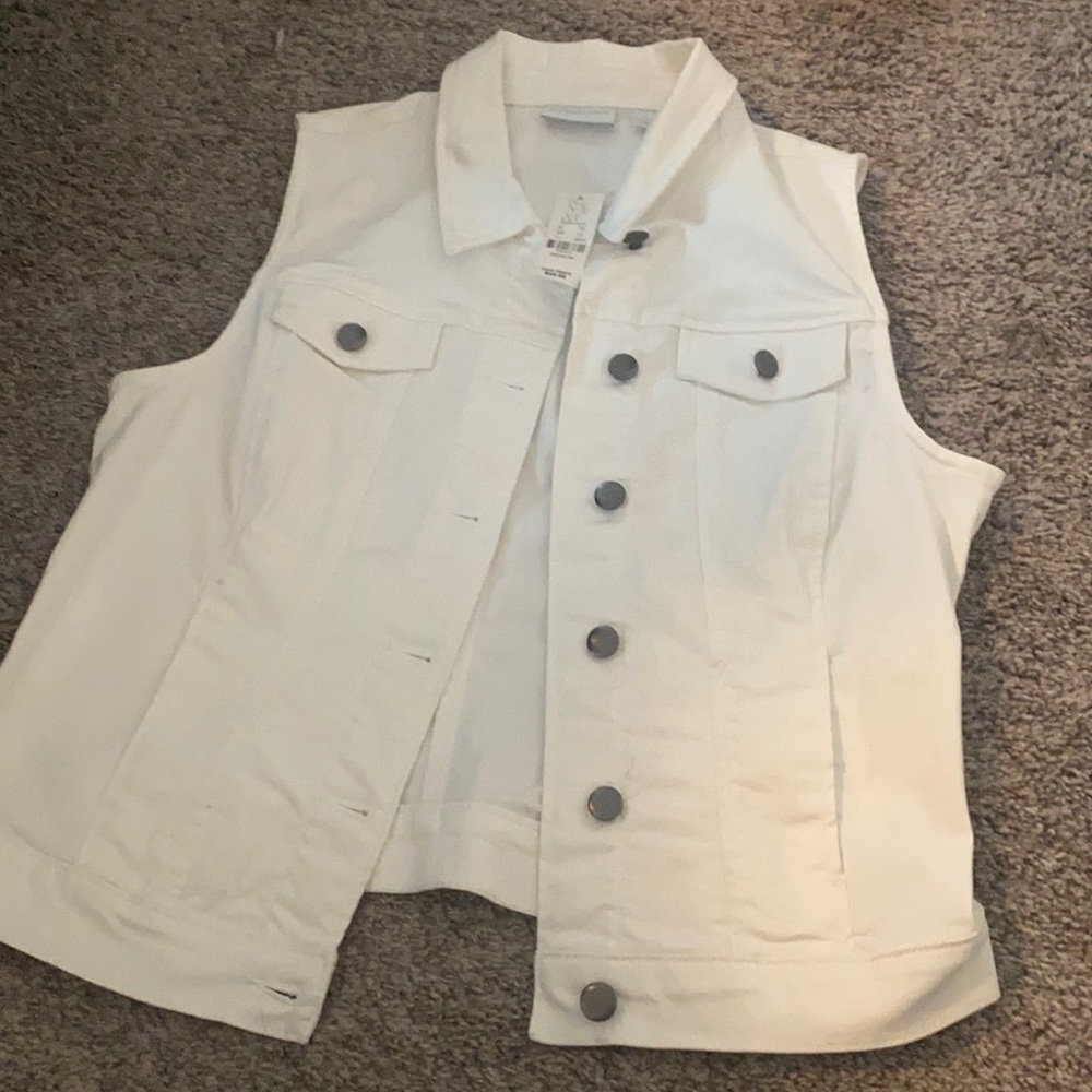 New York and Company white denim vest, size M, NWT